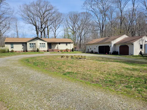 9215 Epps Road, Mechanicsville, VA 23111