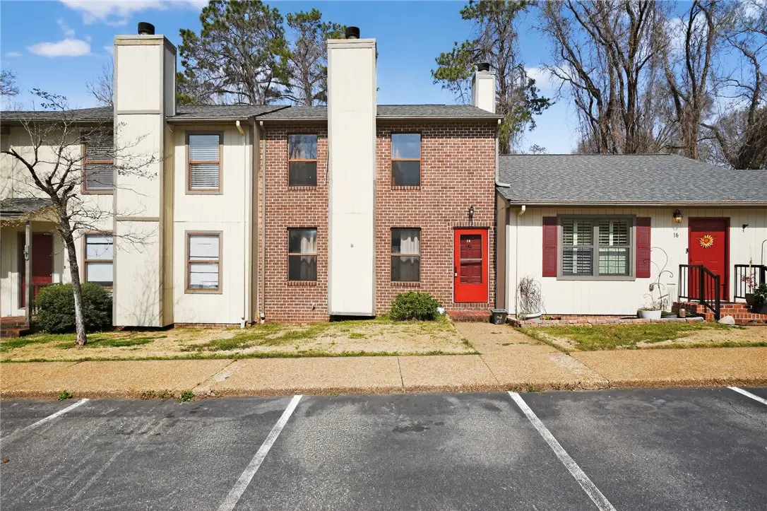 15 James Square, Williamsburg, VA 23185-3342 - #1