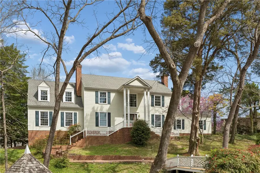 15 W Governor Drive, Newport News, VA 23602 - #2