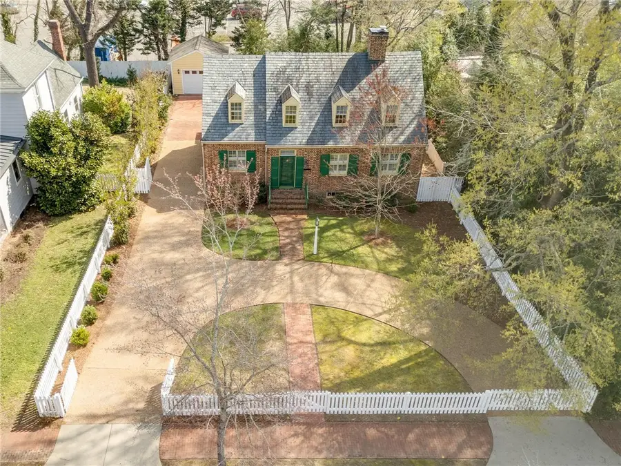 321 N Henry Street, Williamsburg, VA 23185 - #2