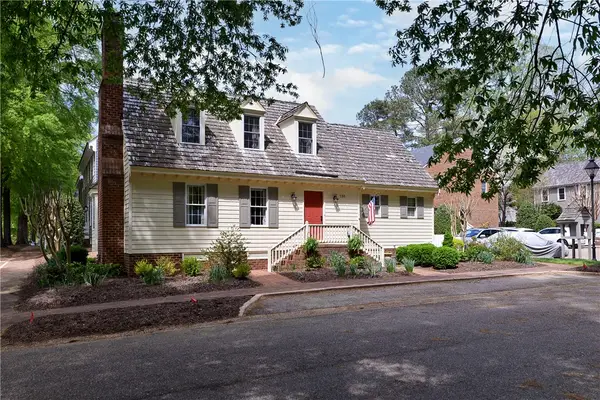 130 Mathew Scrivener, Williamsburg, VA 23185-5582