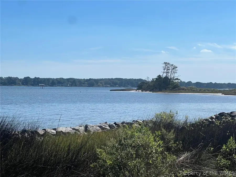 816 Ship Point Road, Yorktown, VA 23692-3162 - #2