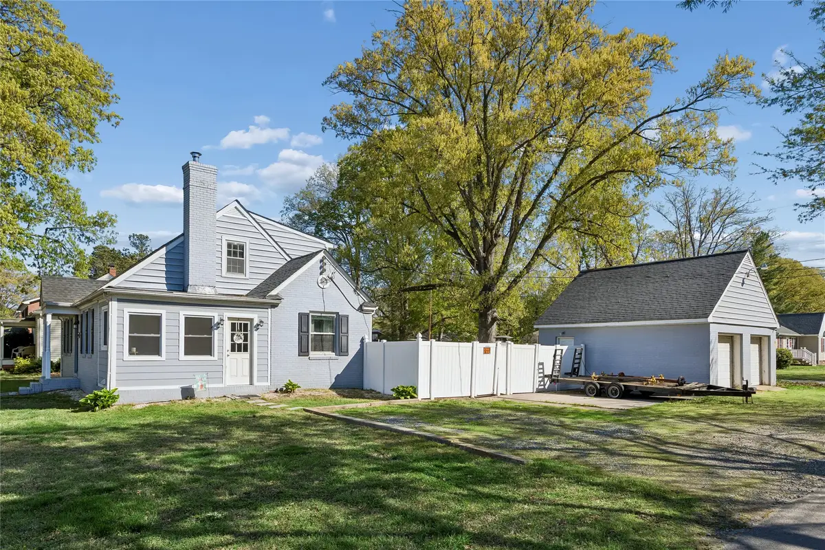 1806 Lee Street, West Point, VA 23181-9681 - #1