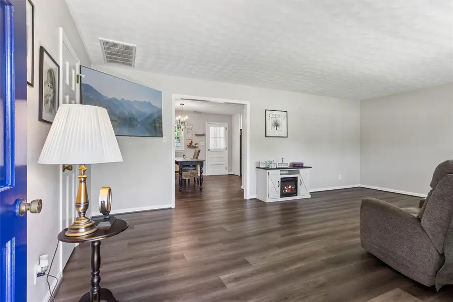 155 Marston Avenue, Urbanna, VA 23175 - #2
