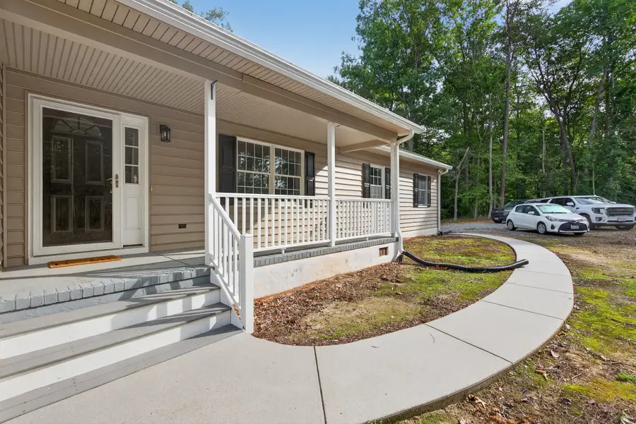 9016 Marlfield Road, Gloucester, VA 23061 - #3