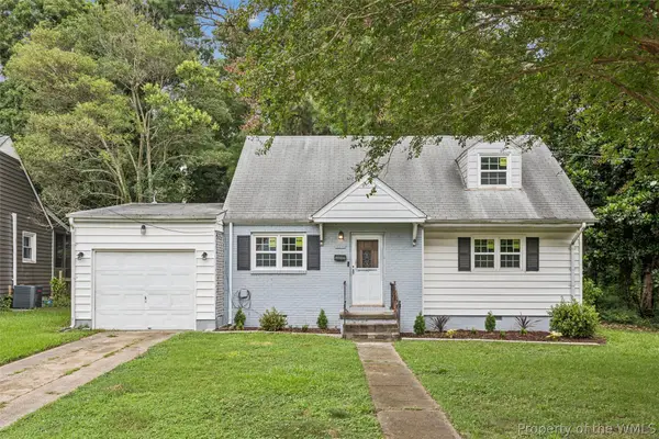 8272 Fernwood Drive, Norfolk, VA 23513