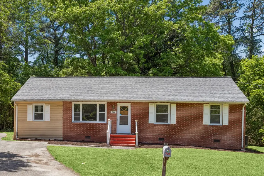 706 Maupin Place, Williamsburg, VA 23185 - #2