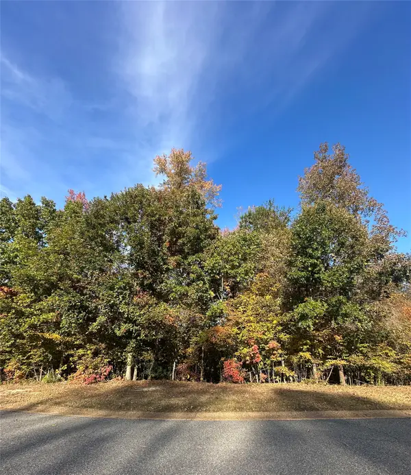 176 Nottinghamshire, Williamsburg, VA 23188-3505