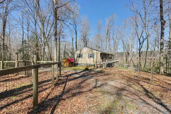 9937 Bacons Lane, Gloucester, VA 23061