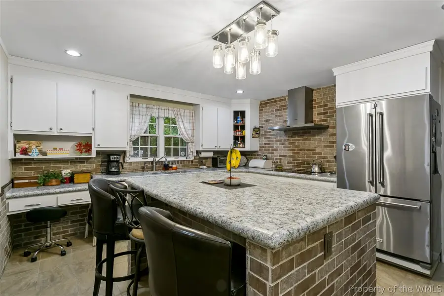 102 Arena Street, Williamsburg, VA 23185 - #3