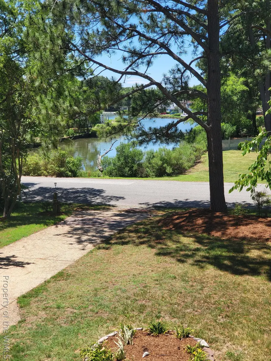 90 Hampton Roads Avenue, Hampton, VA 23661 - #3