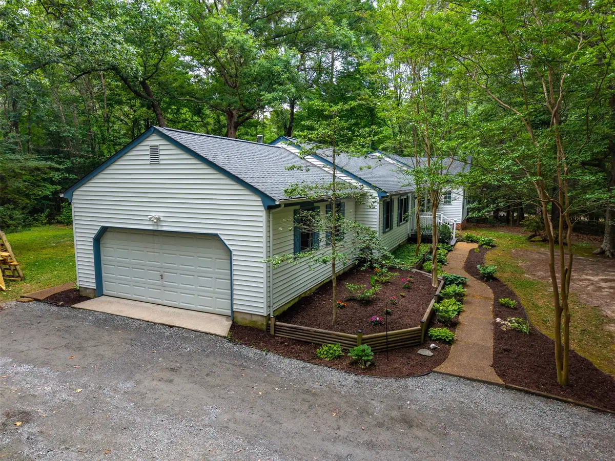 8172 Manor Drive, Gloucester, VA 23061 - #1
