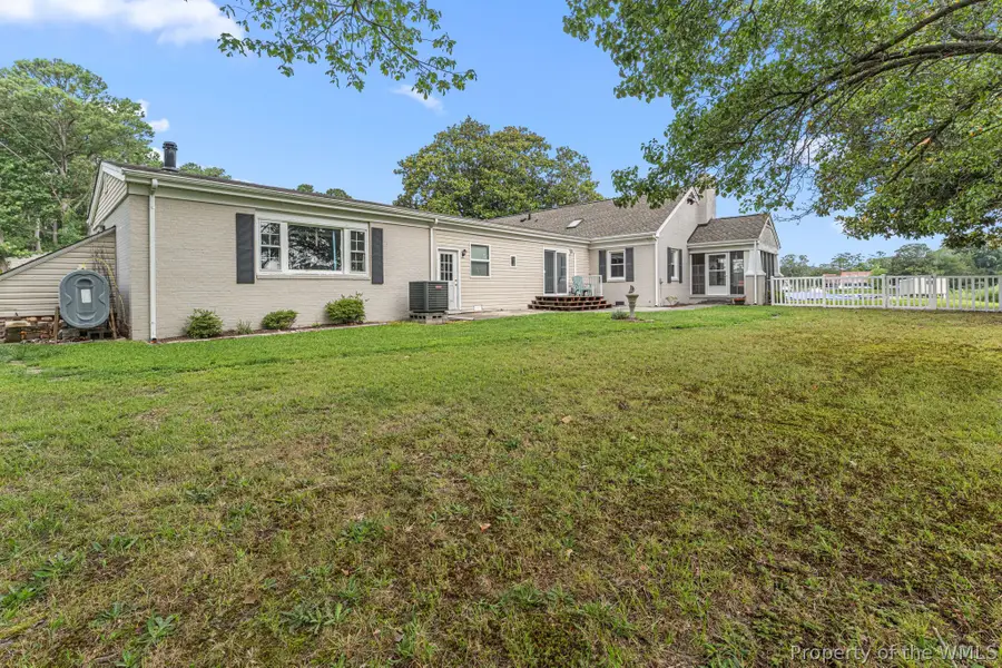 2079 Riverwalk Lane, Hayes, VA 23072 - #2