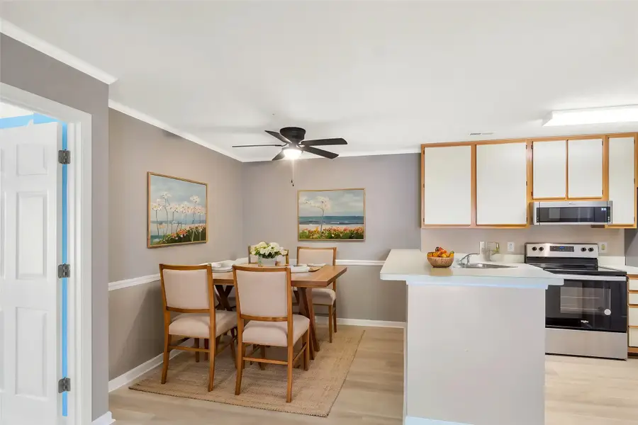 102 Windsor Lane #F, Williamsburg, VA 23185 - #3
