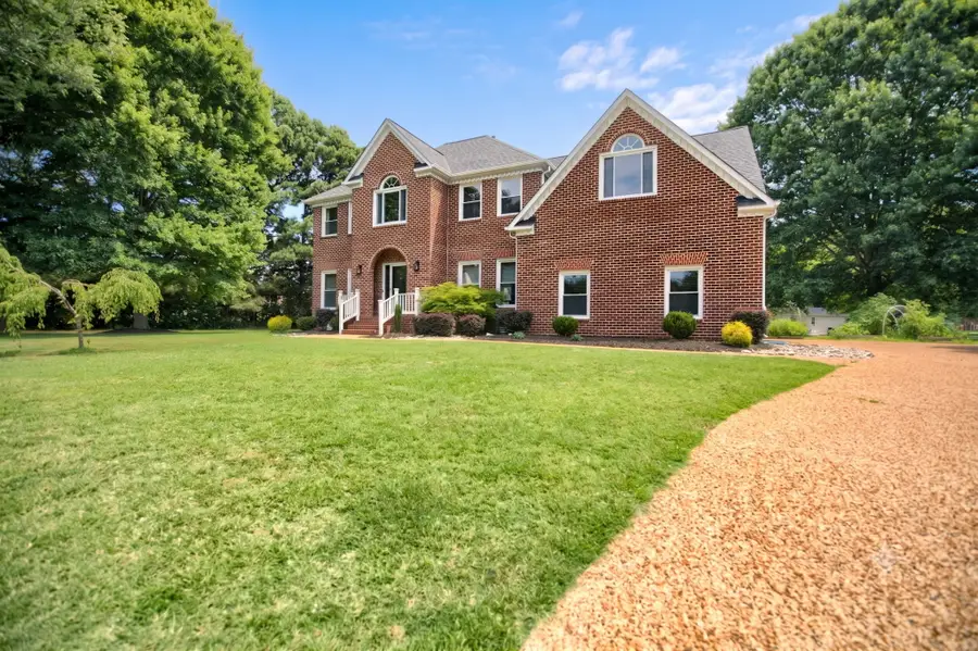 4 Tennis Circle, Poquoson, VA 23662 - #3