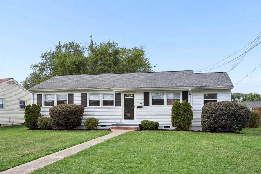 19 Frances Street, Newport News, VA 23601 - #3