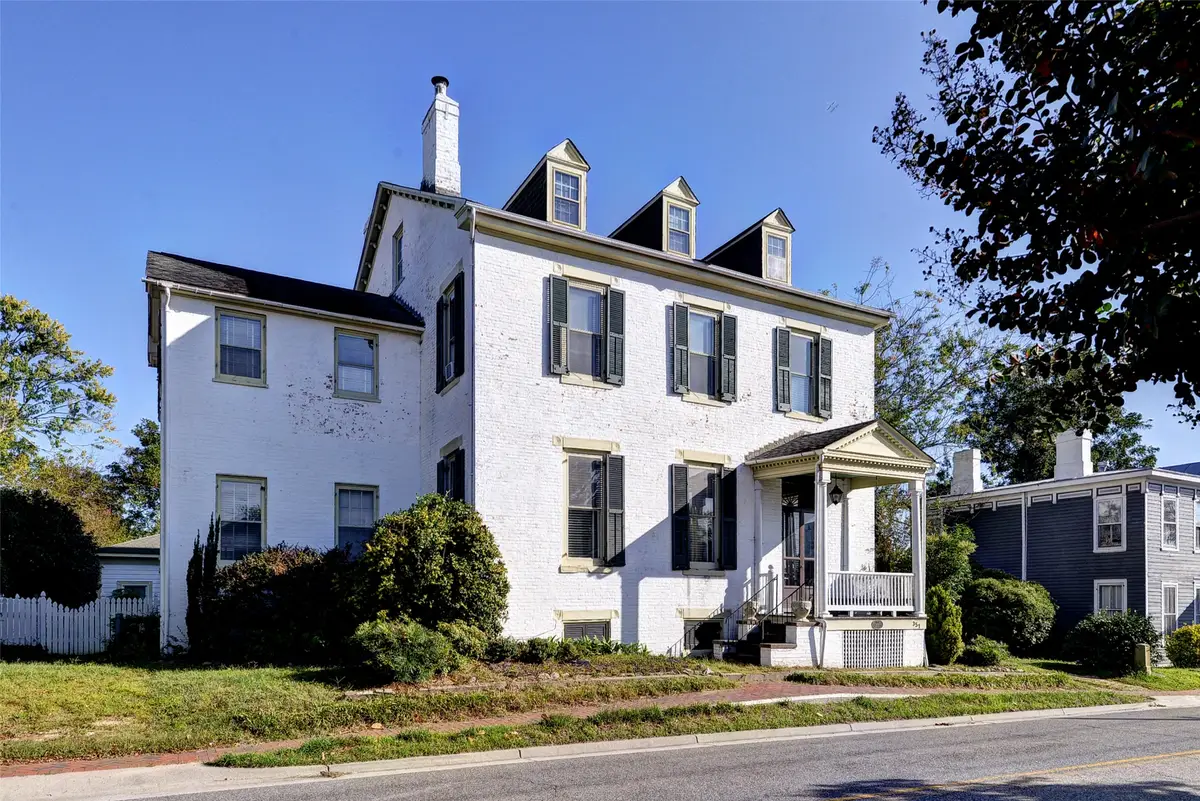 351 S Church Street, Smithfield, VA 23430 - #1