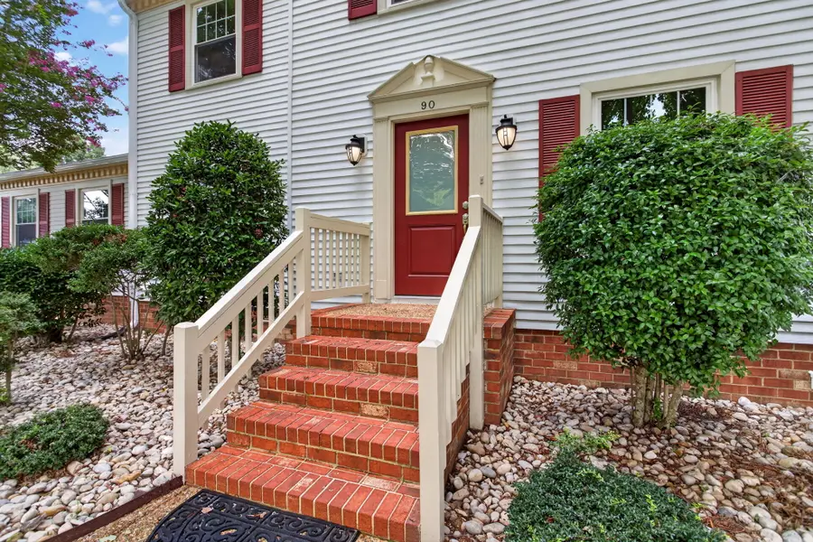 90 Orchard Circle, Newport News, VA 23602 - #2