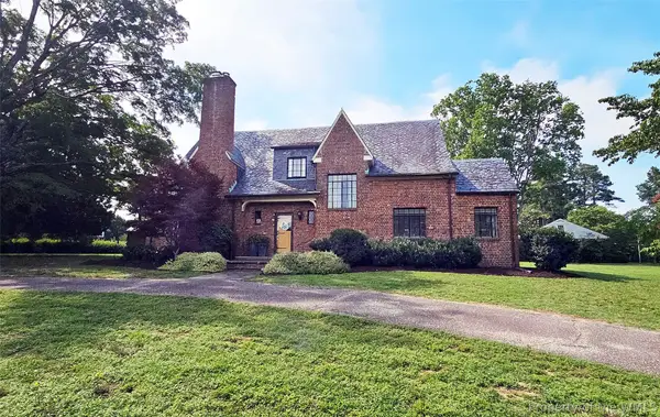 617 Mansion Drive, Hopewell, VA 23860