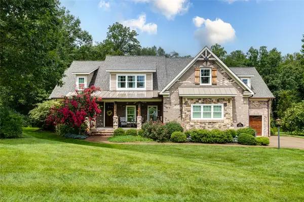 12706 Dell Hill Court, Chester, VA 23831