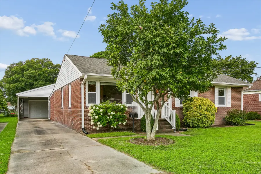 31 Saint Albans Drive, Hampton, VA 23669 - #2