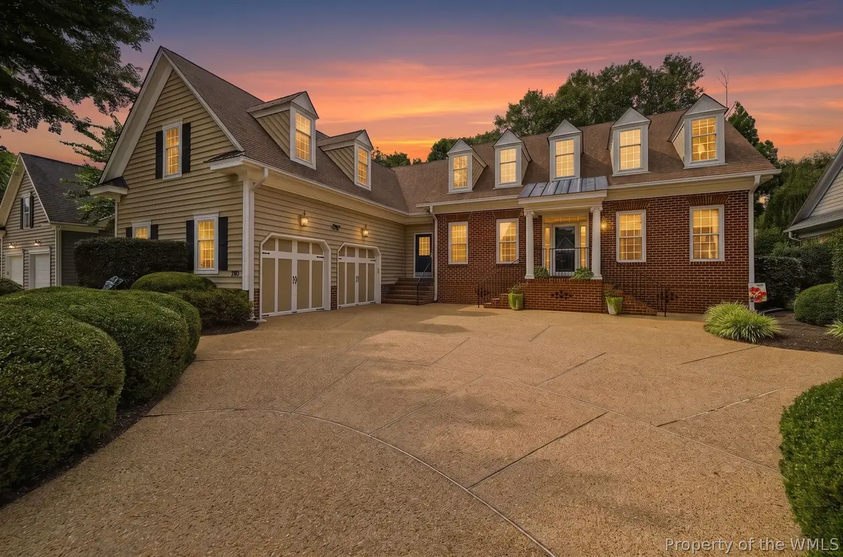 195 Nottinghamshire, Williamsburg, VA 23188 - #1