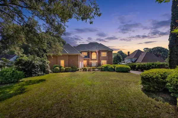 1711 Tyndall Point Road, Gloucester Point, VA 23062