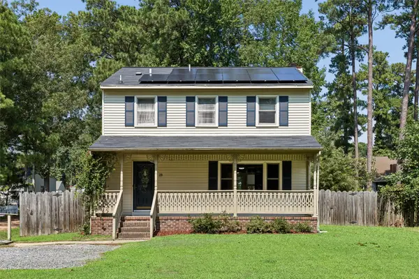 28 Holly Street, Poquoson, VA 23662