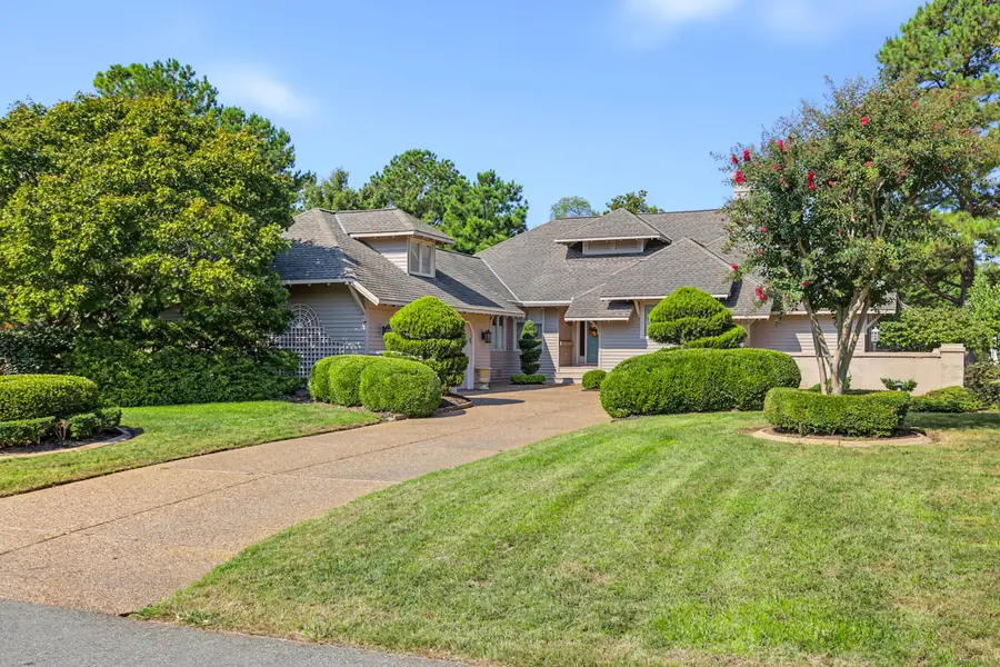 137 Roger Smith, Williamsburg, VA 23185 - #2
