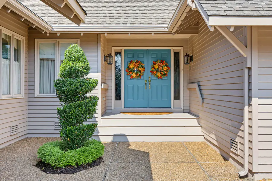 137 Roger Smith, Williamsburg, VA 23185 - #3