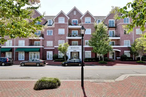 5215 Center Street #203, Williamsburg, VA 23188