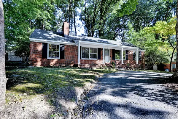 3 Bonnie Lane, Newport News, VA 23606