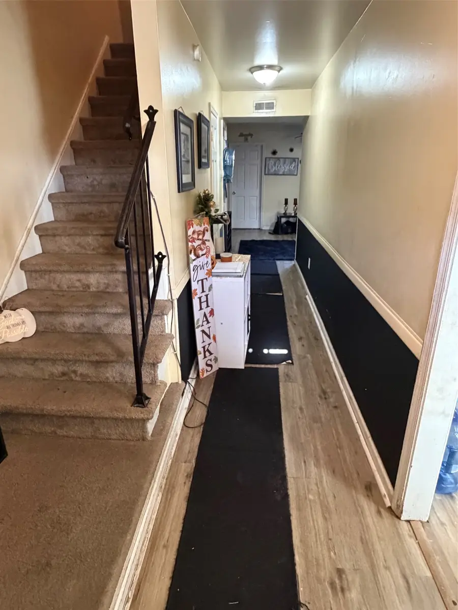 14541 Old Courthouse Way #E, Newport News, VA 23608 - #3