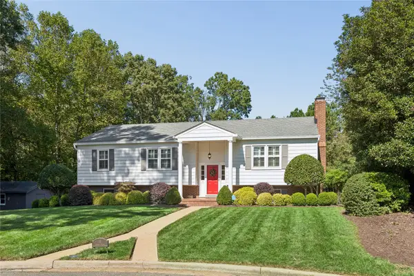11 Royall Place, Newport News, VA 23606