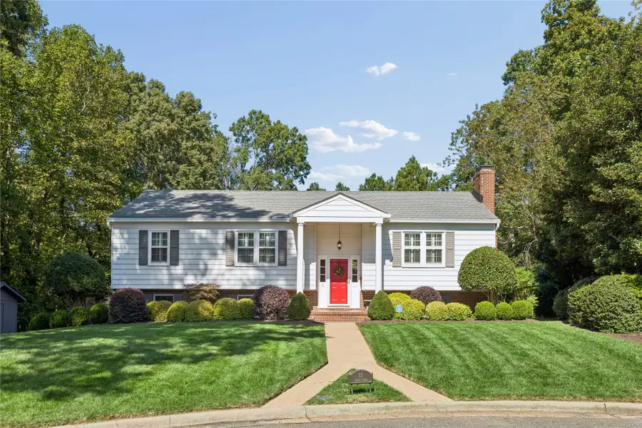 11 Royall Place, Newport News, VA 23606 - #2