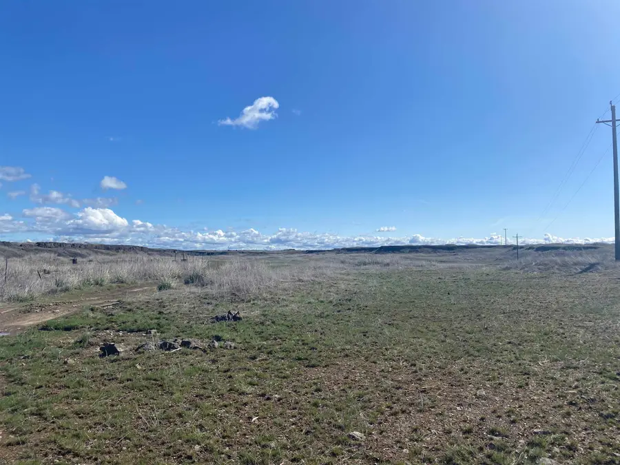 23151 E Lone Pine Rd, Creston, WA 99117 - Image #2