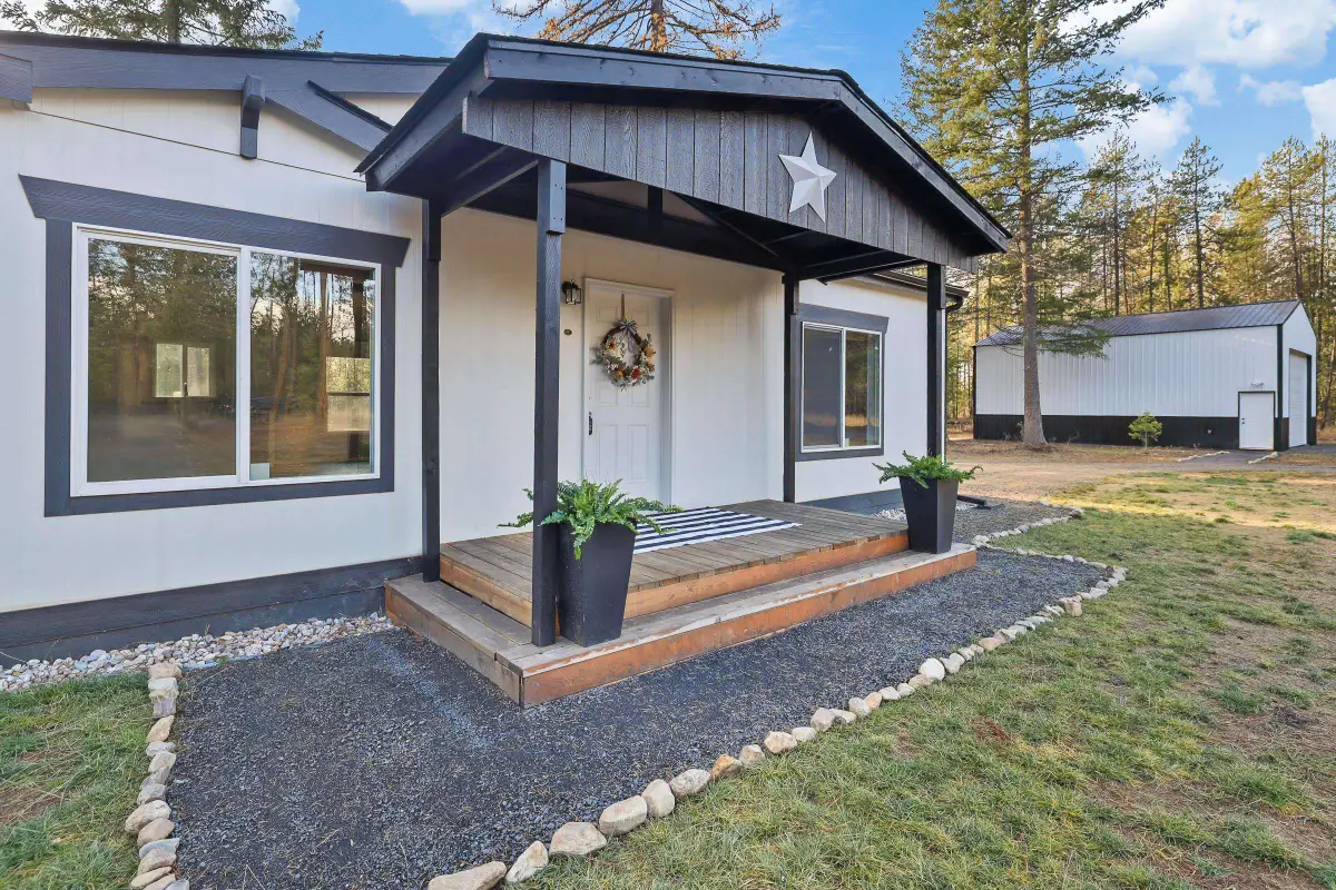 3833 Meadowlark Way, Loon Lake, WA 99006 - Image #1