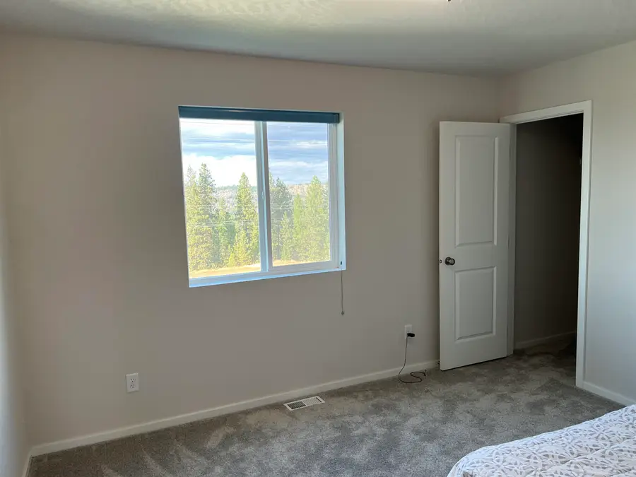 4402 W Brookfield Ave, Spokane, WA 99208 - Image #2