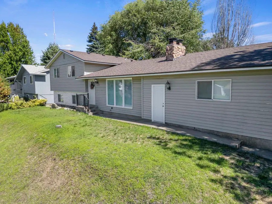 6127 S Crestline St, Spokane, WA 99223 - Image #2
