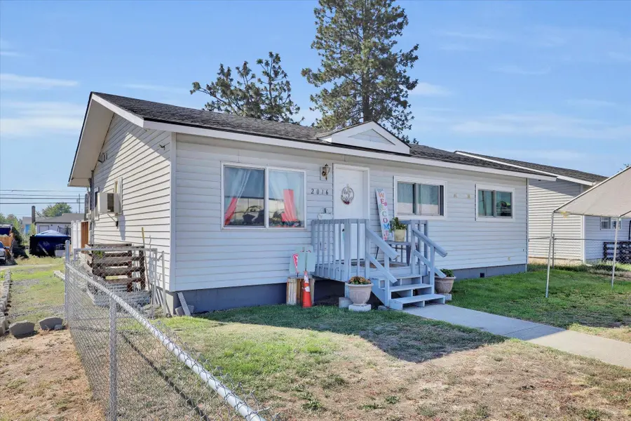 2016 E Francis Ave, Spokane, WA 99208 - Image #2