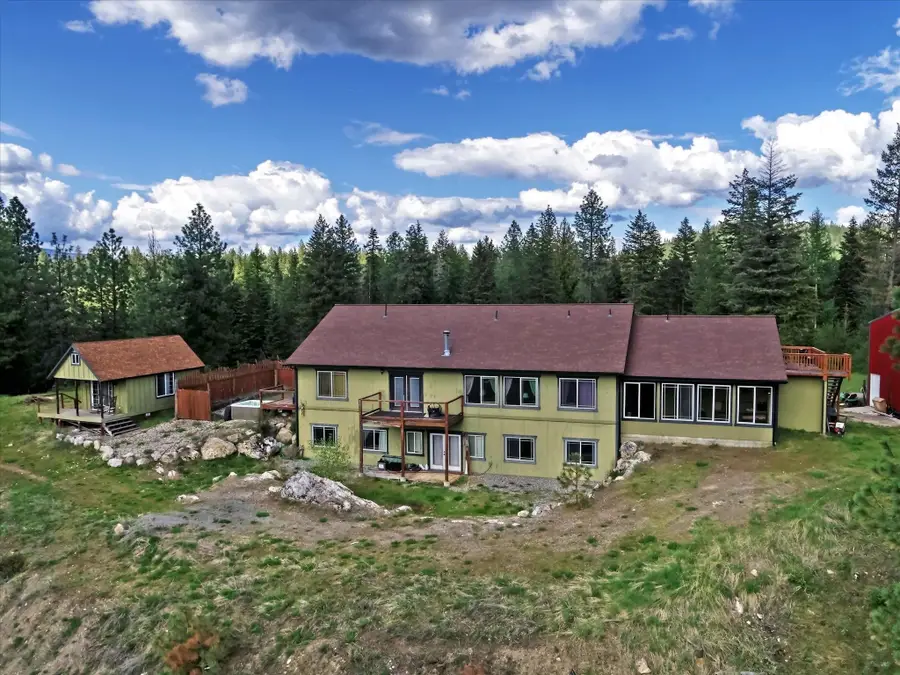 704 Mccammon Rd, Elk, WA 99009 - Image #3