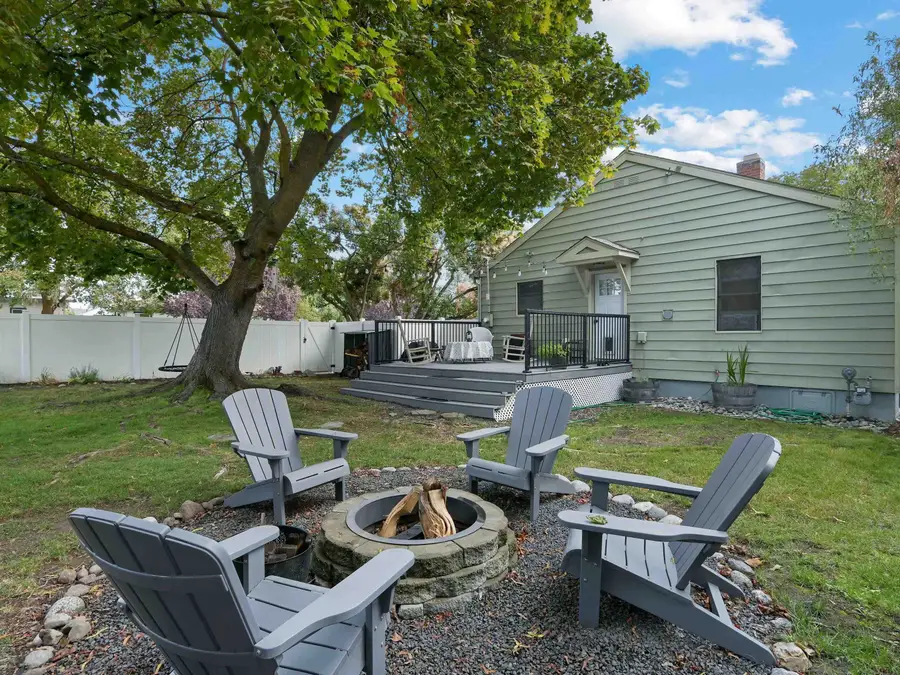4227 N Walnut St, Spokane, WA 99205 - Image #2