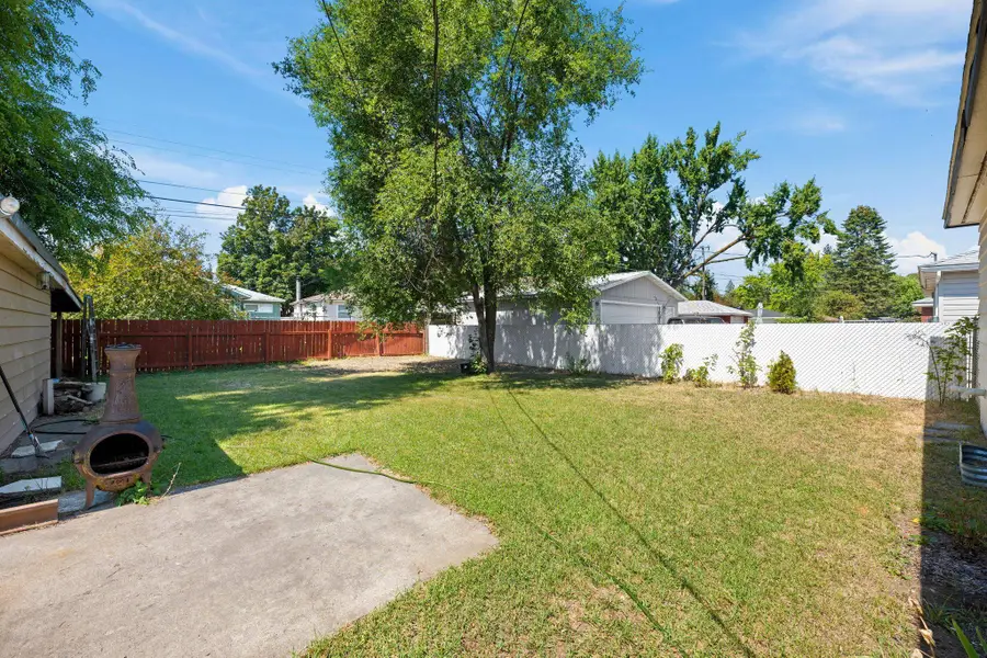 5715 N Alameda Blvd, Spokane, WA 99205 - Image #2