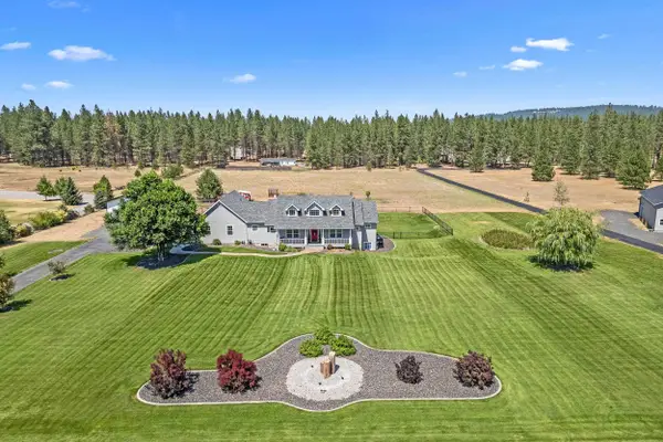 4913 E Kirk Ln, Colbert, WA 99005