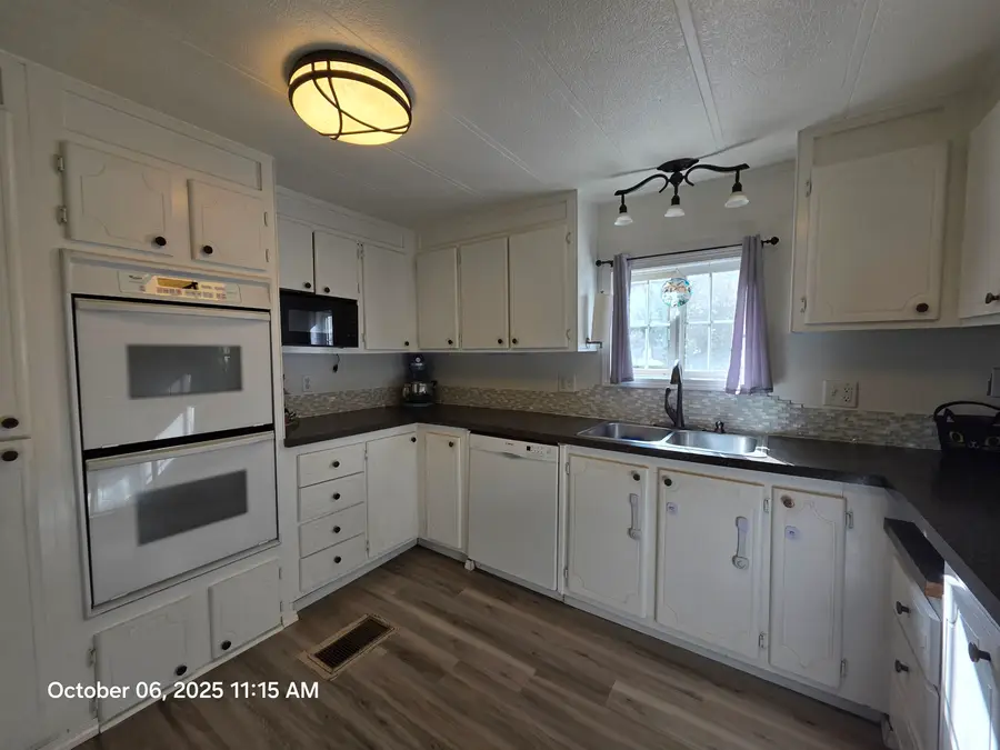 208 W Cleveland St, Garfield, WA 99130 - Image #2