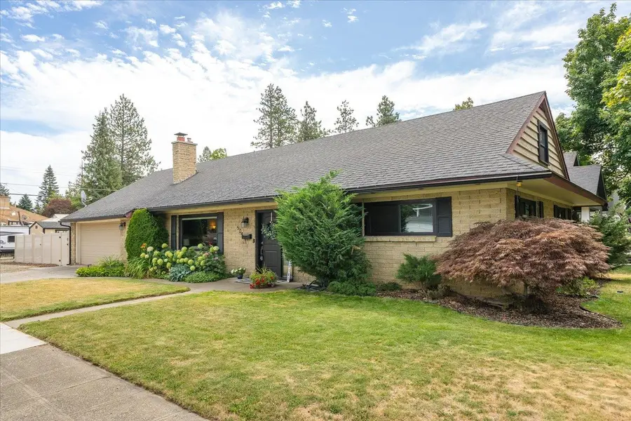 504 E 41st Ave, Spokane, WA 99203 - Image #2