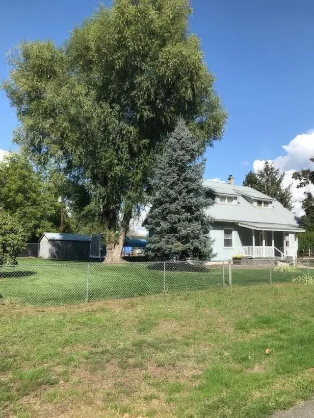 817 Minter Ave, Marcus, WA 99151 - Image #2