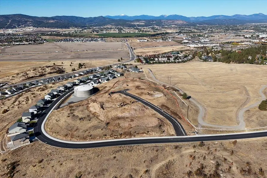 20905 E Valley Vista Dr, Liberty Lake, WA 99019 - Image #2