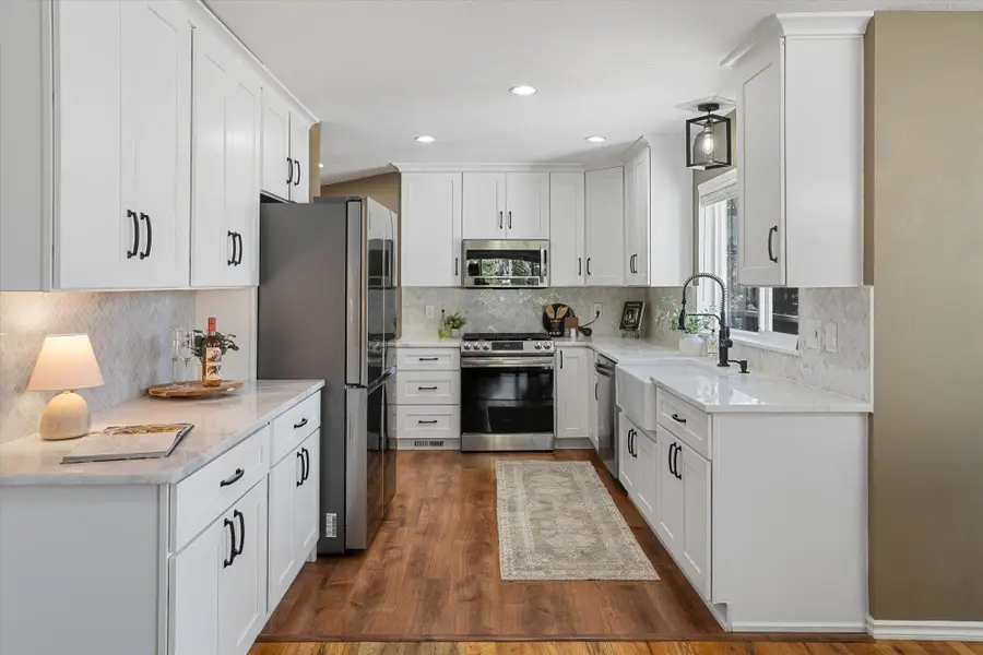 10003 S Gardner Rd, Cheney, WA 99004 - Image #3