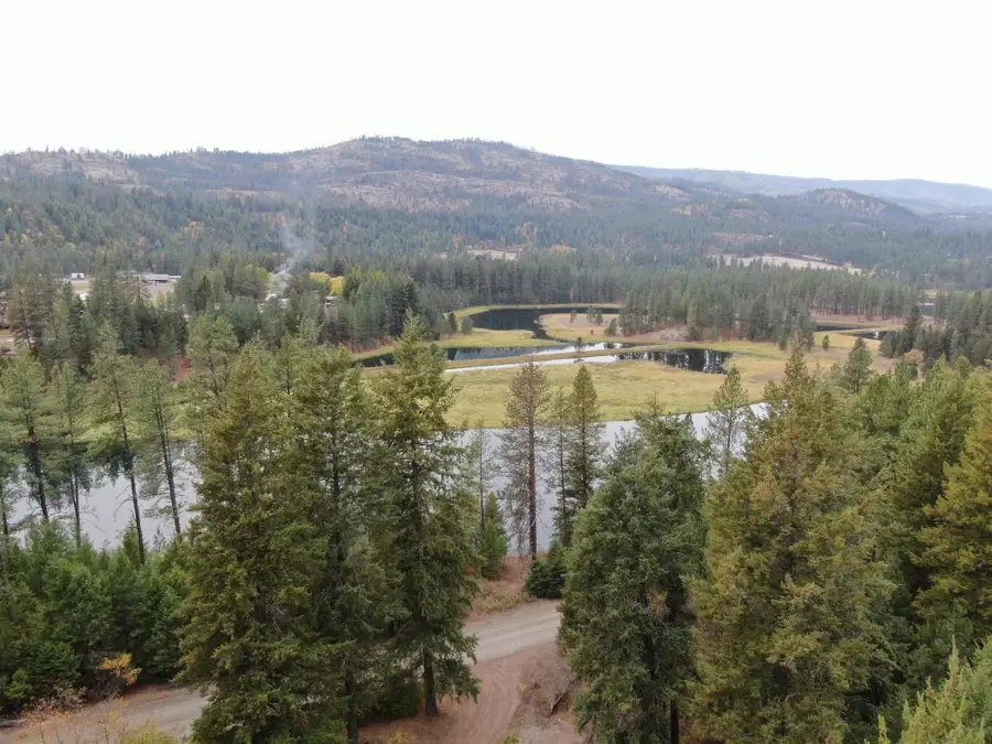 1920 Kettle River Rd, Kettle Falls, WA 99141-0000 - Image #2